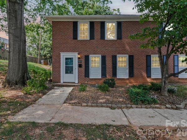 1801 Pewsbury Road, Charlotte, NC 28210