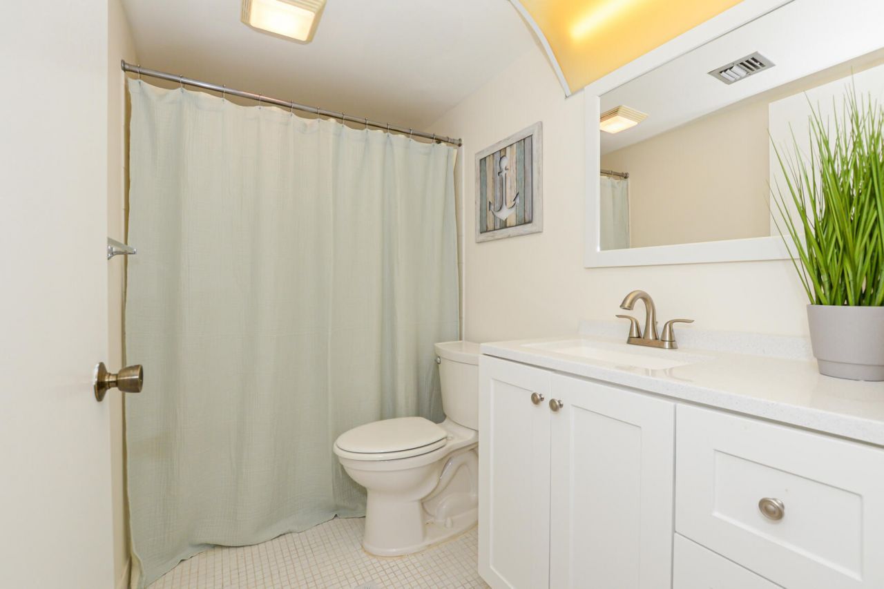 1950 SW Palm City Road, Unit 12-103, Stuart, FL 34994 Photo