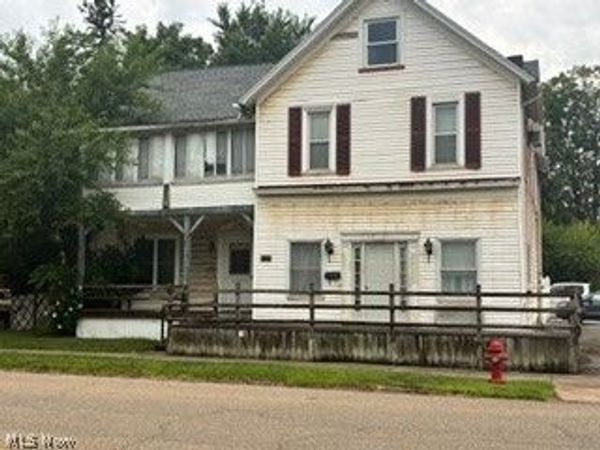 429 Columbia Street, Leetonia, OH 44431