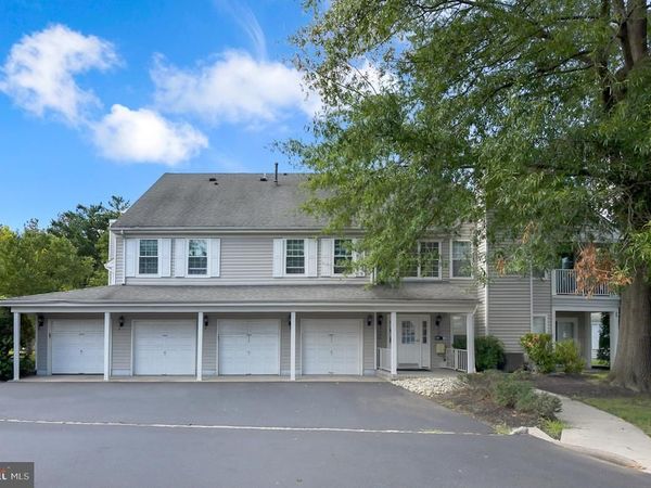 313 AMERICAN EAGLE, LAWRENCEVILLE, NJ 08648