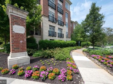 208 CARSON TERRACE, HUNTINGDON VALLEY, PA 19006