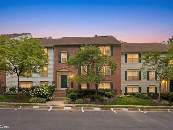 12114 GREEN LEAF COURT, Unit 202, FAIRFAX, VA 22033