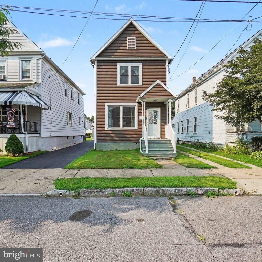 104 LAWRENCE STREET, WILKES BARRE, PA 18702