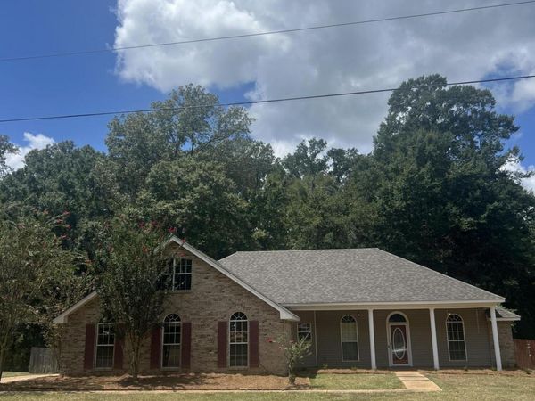 308 Seminole Circle, Terry, MS 39170