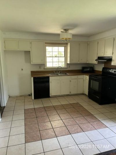 202 Pelican Lane Photo 4