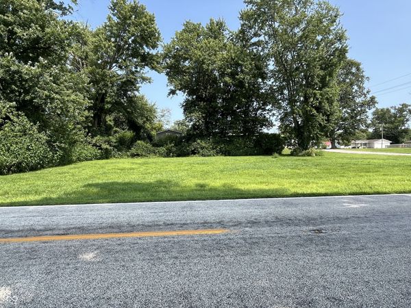 4000 W Block 1st St , Freetown, IN 47235