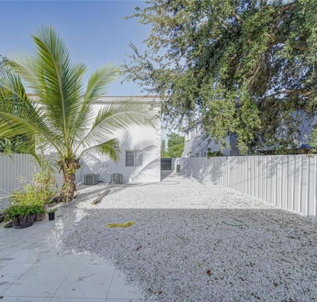 221 SW 78th Place, Unit 221/231, Miami, FL 33144 Photo