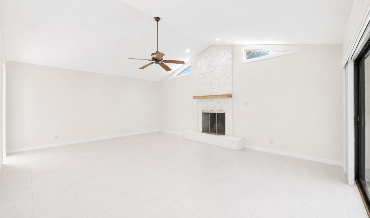 5055 NW 89th Way, Coral Springs, FL 33067 Photo