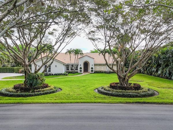 8134 Twin Lake Dr , Boca Raton, FL 33496