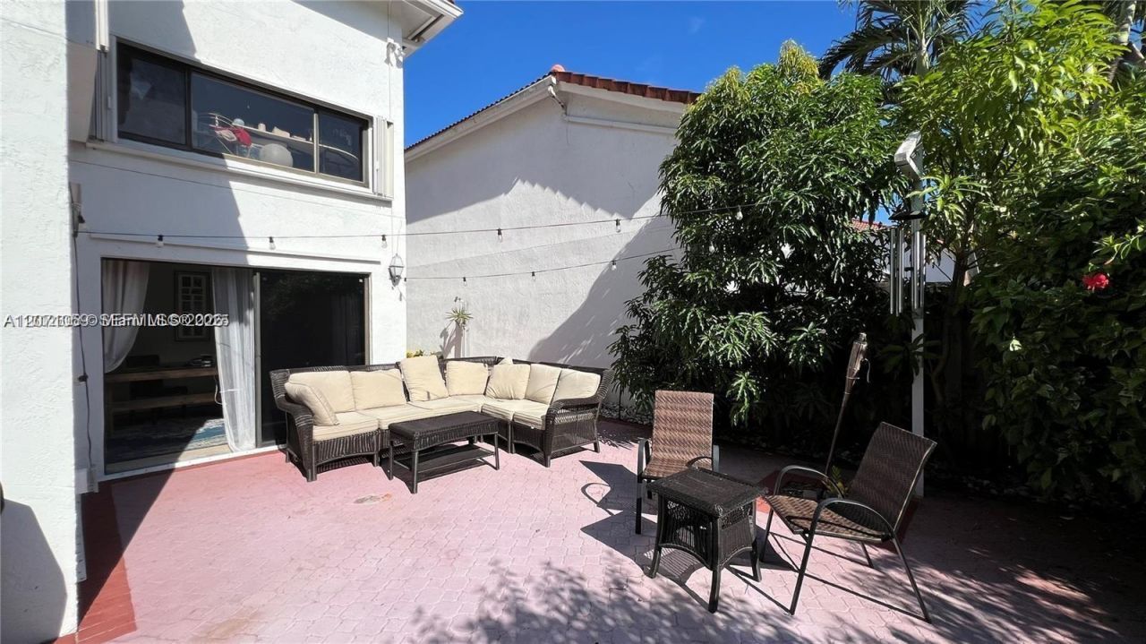 21722 Cromwell Cir , Boca Raton, FL 33486 Photo
