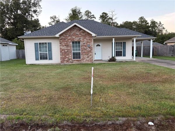 20079 PECAN TRACE Drive , Ponchatoula, LA 70454
