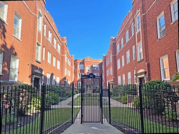 1346.5 W ESTES Avenue , Unit 1W, Chicago, IL 60626