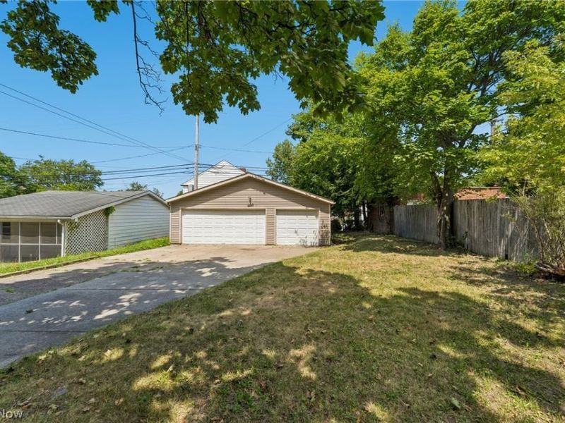 16809 Scottsdale Boulevard, Shaker Heights, OH 44120 Photo 5