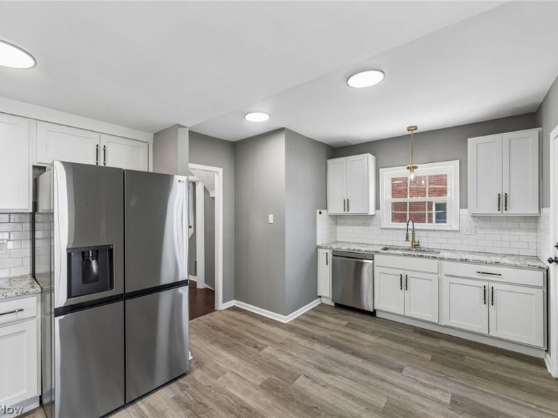 16809 Scottsdale Boulevard, Shaker Heights, OH 44120 Photo 7
