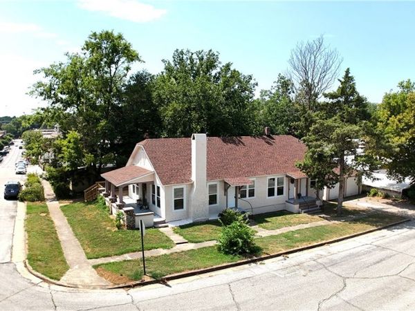 214 N Broadway Street, Siloam Springs, AR 72761
