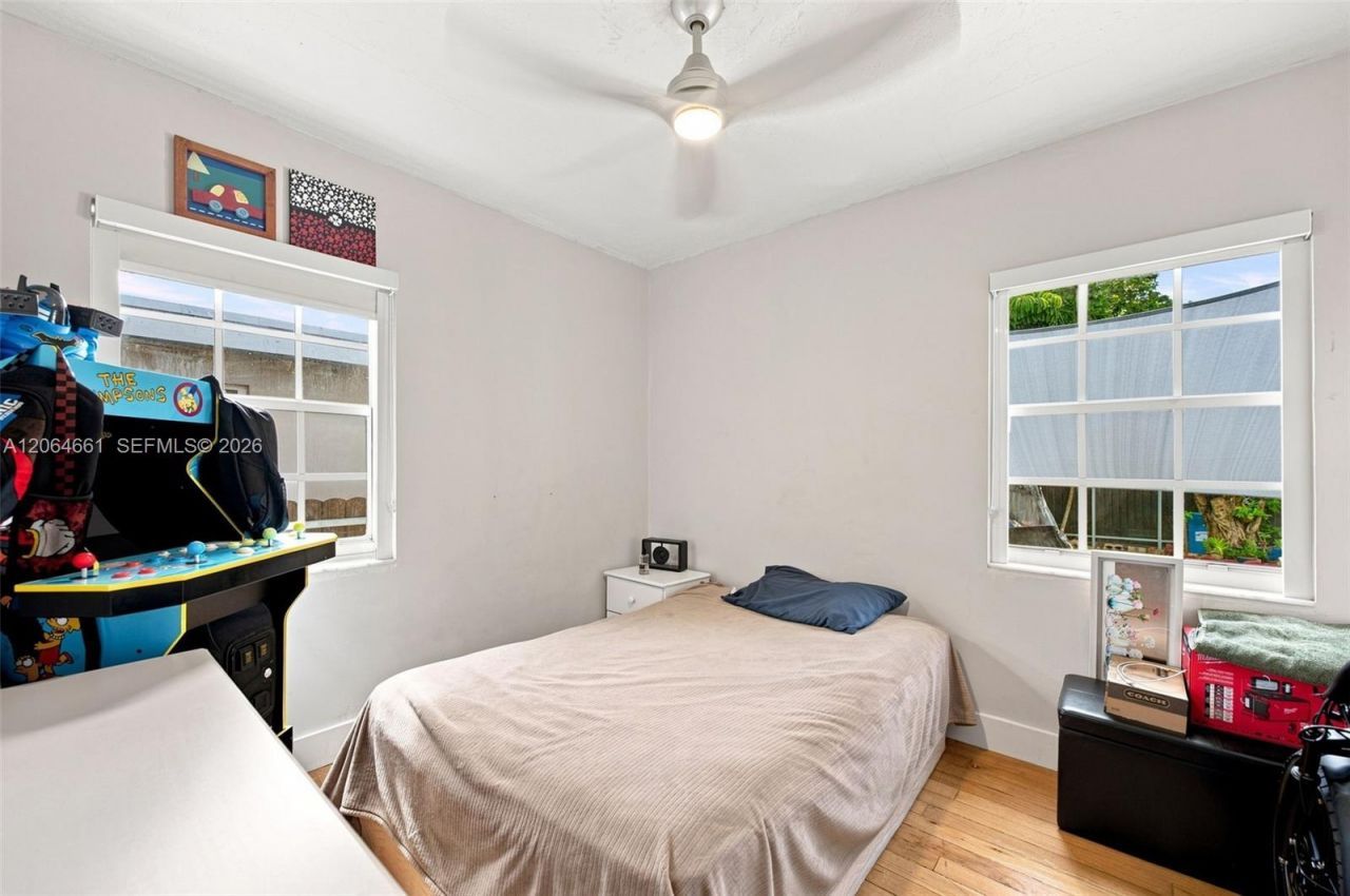 240 Carlisle Dr , Miami Springs, FL 33166 Photo
