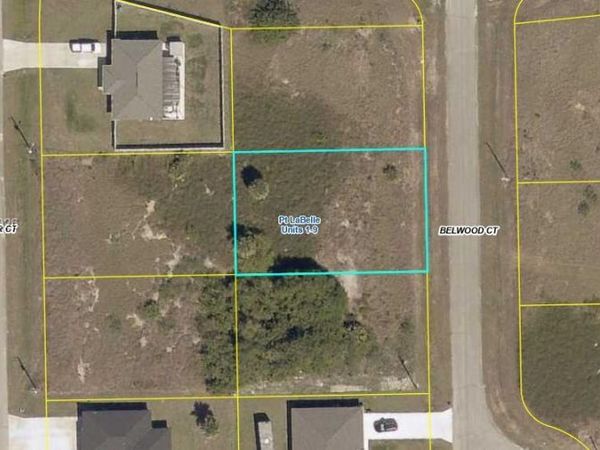 7004 Belwood Court , La Belle, FL 33935