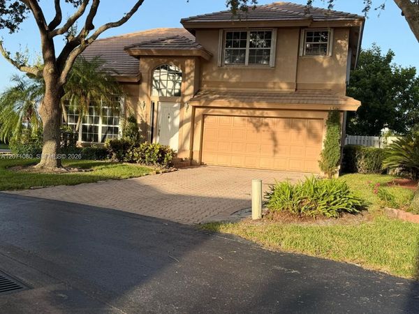 3400 Sands Harbor Trce , Pompano Beach, FL 33069