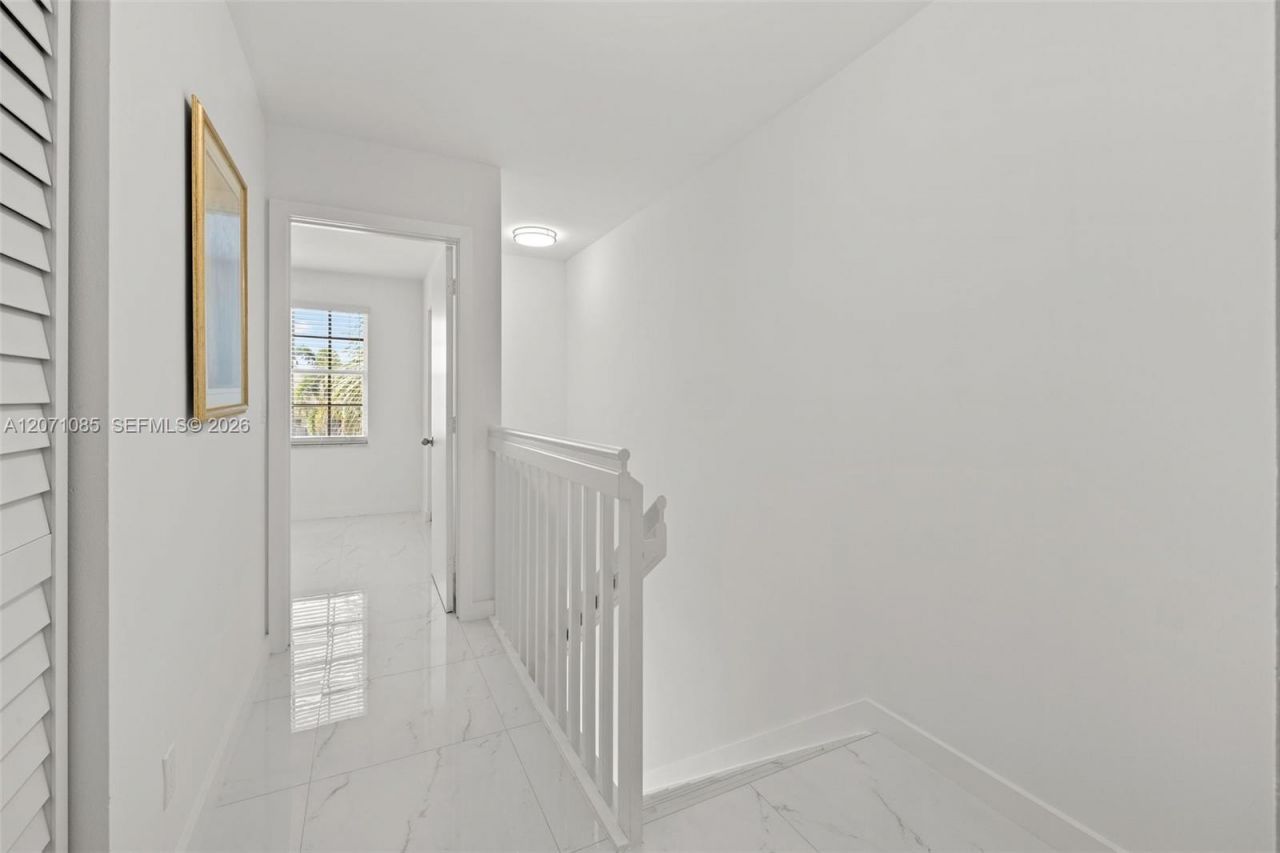12133 SW 3rd St, Unit 12133, Pembroke Pines, FL 33025 Photo