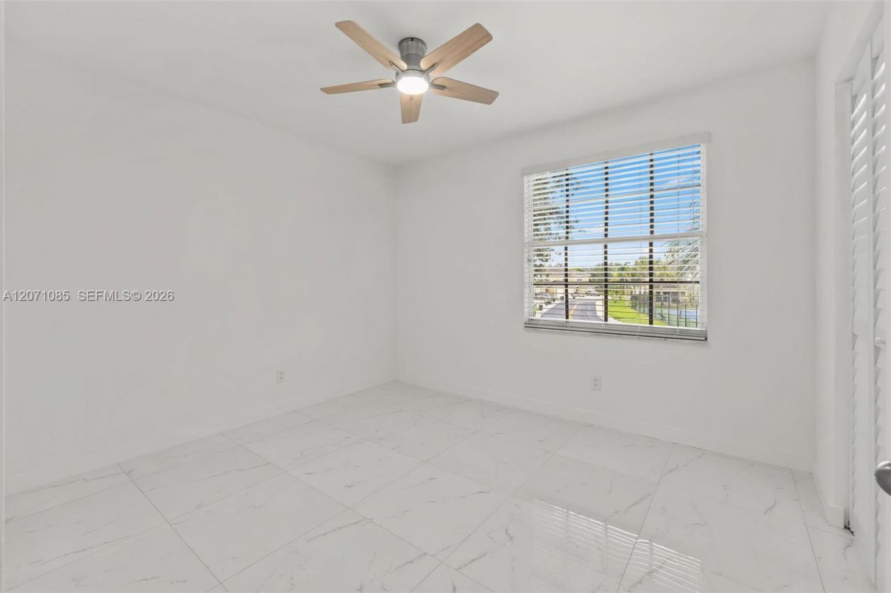12133 SW 3rd St, Unit 12133, Pembroke Pines, FL 33025 Photo
