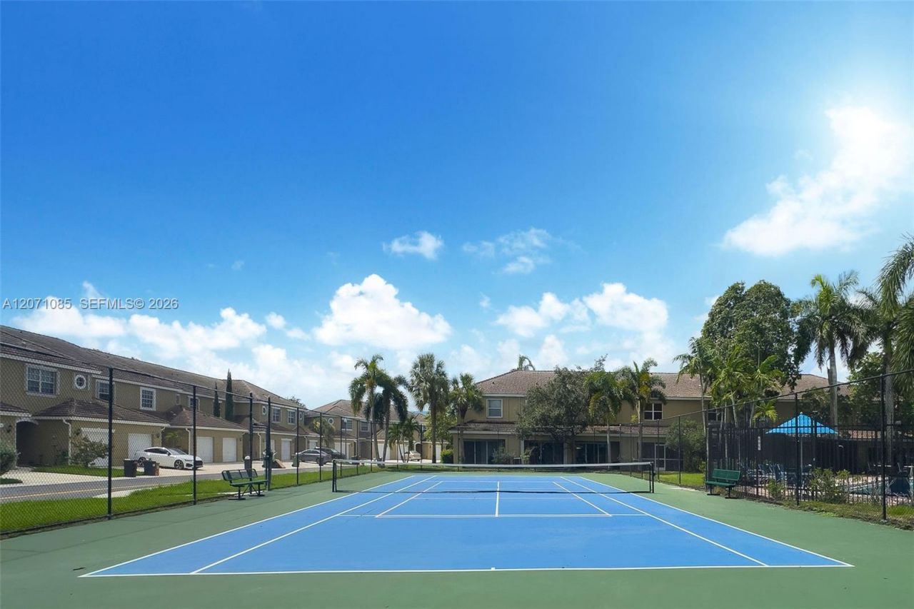 12133 SW 3rd St, Unit 12133, Pembroke Pines, FL 33025 Photo