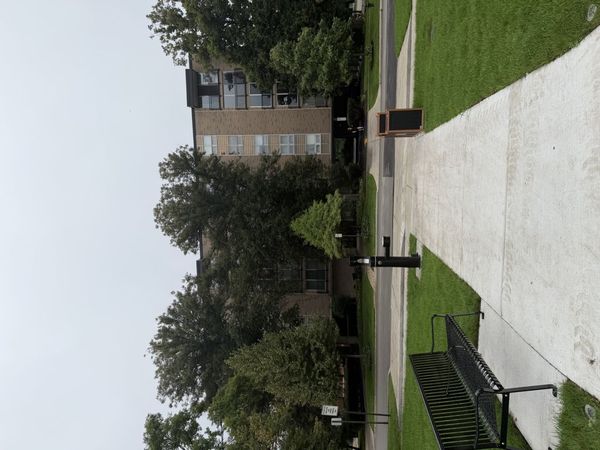 424 Park Avenue, Unit 402, River Forest, IL 60305