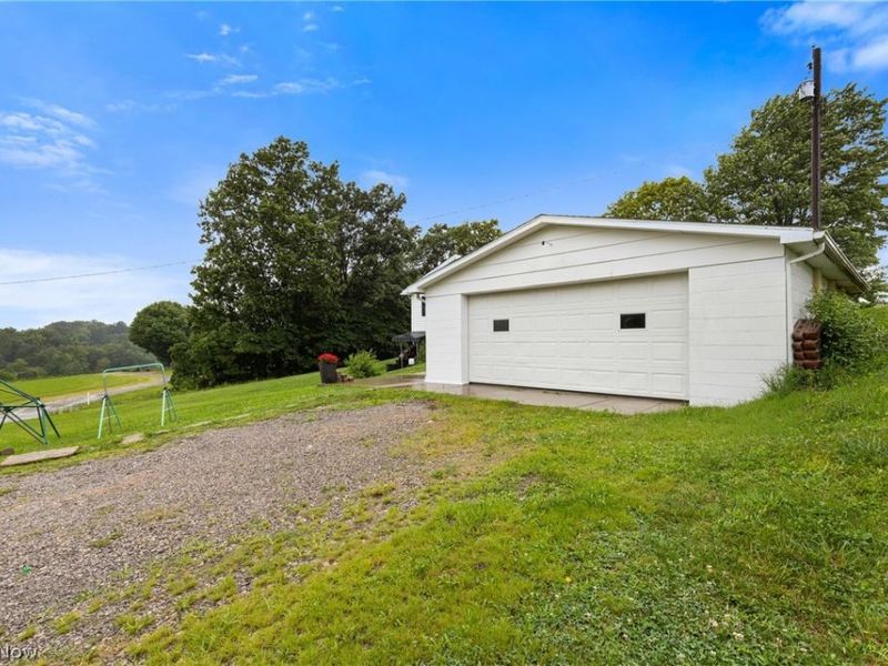 62851 S 26 Road, Bethesda, OH 43719 Photo 24