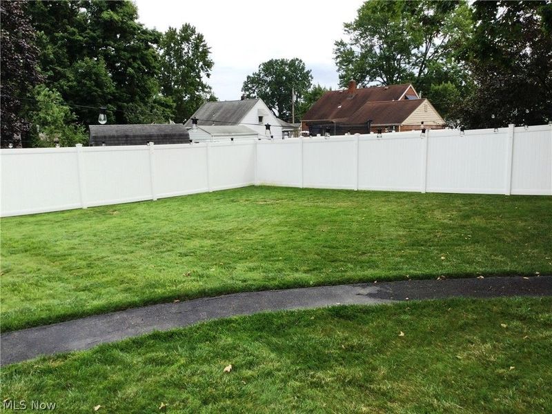 2249 Renwick Drive, Poland, OH 44514 Photo 27