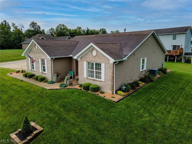 68826 Carmichael Avenue, Saint Clairsville, OH 43950 Photo 2