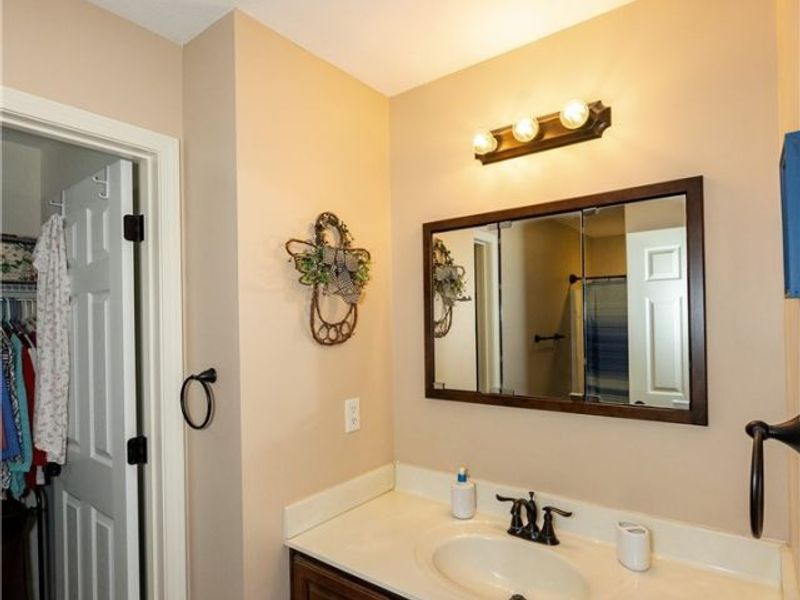 68826 Carmichael Avenue, Saint Clairsville, OH 43950 Photo 27