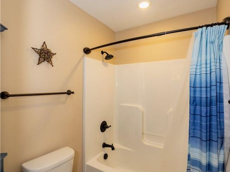 68826 Carmichael Avenue, Saint Clairsville, OH 43950 Photo 28