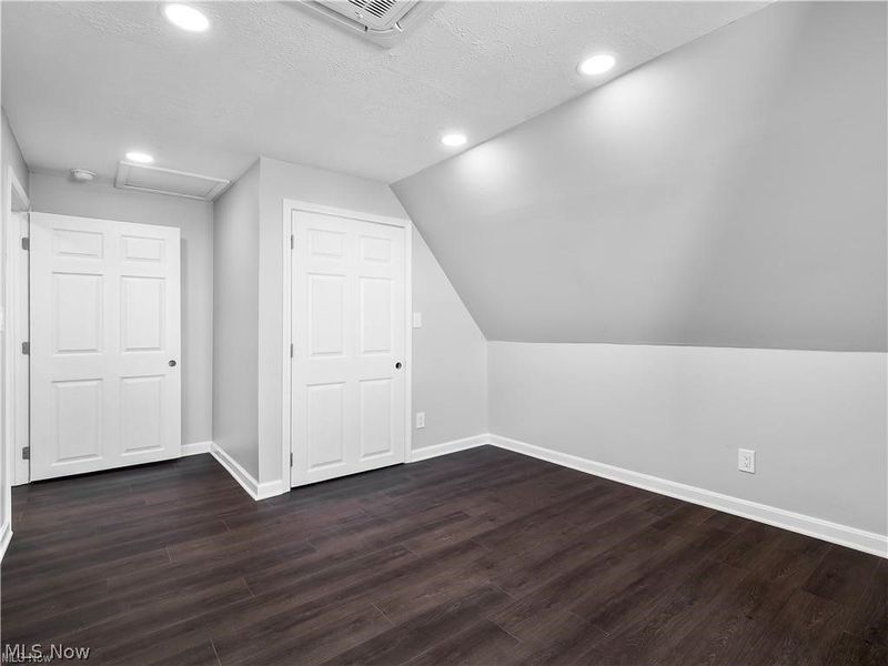6110 W Clinton Avenue, Cleveland, OH 44102 Photo 34