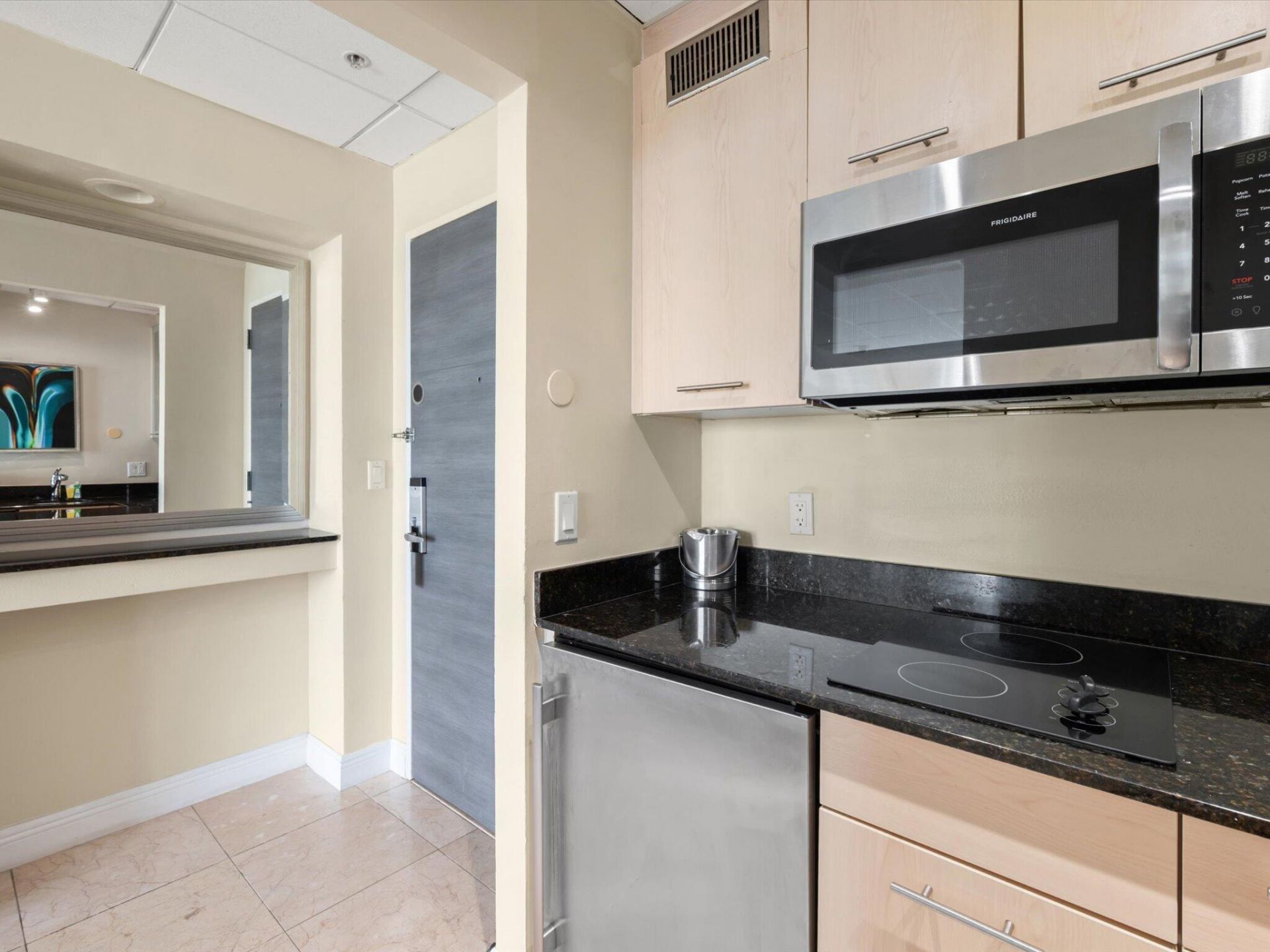 2670 E Sunrise Boulevard, Unit 1418, Fort Lauderdale, FL 33304 Photo