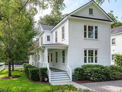 22 Pearl Avenue, Mount Pleasant, SC 29464