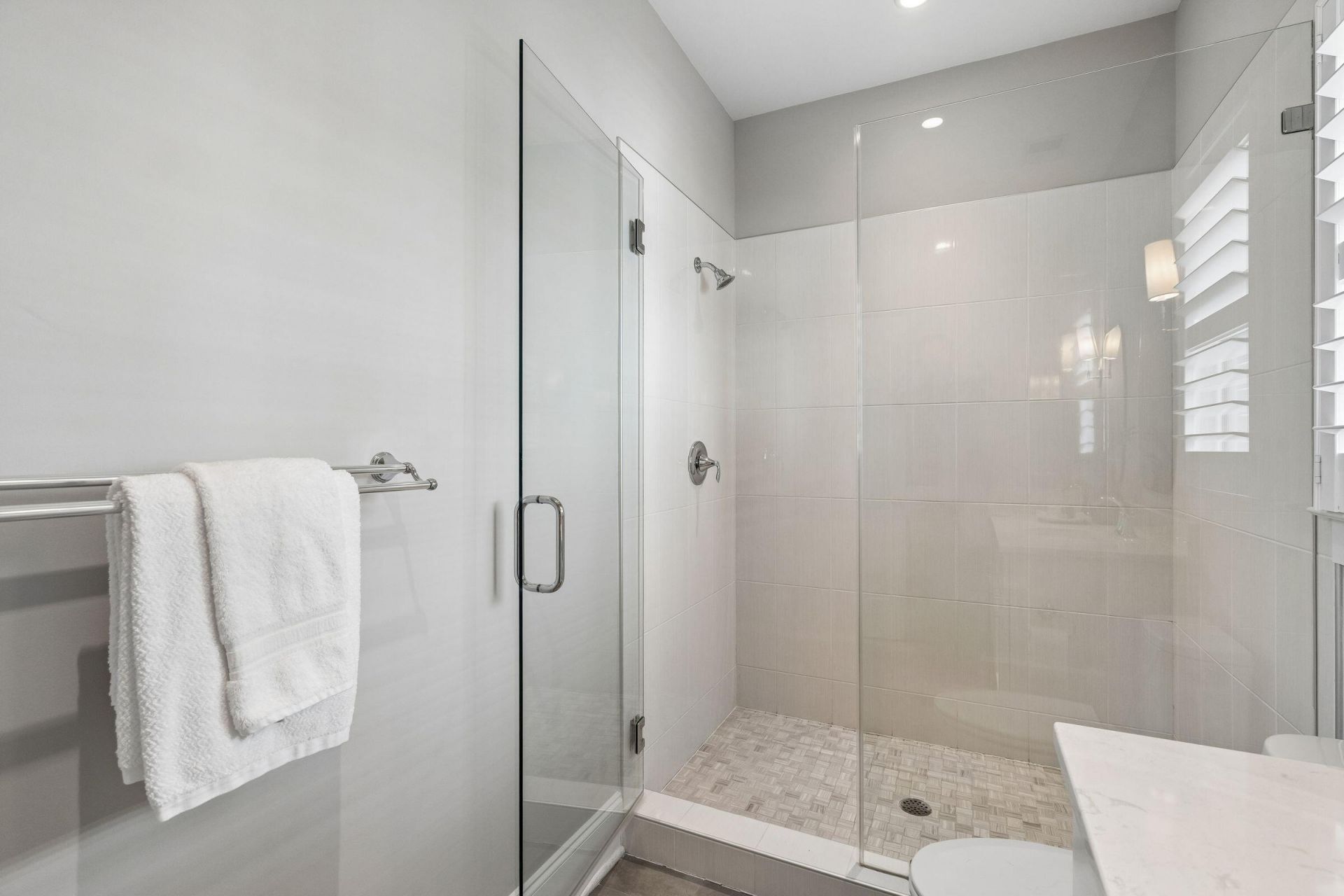 22 Pearl Avenue Photo 26