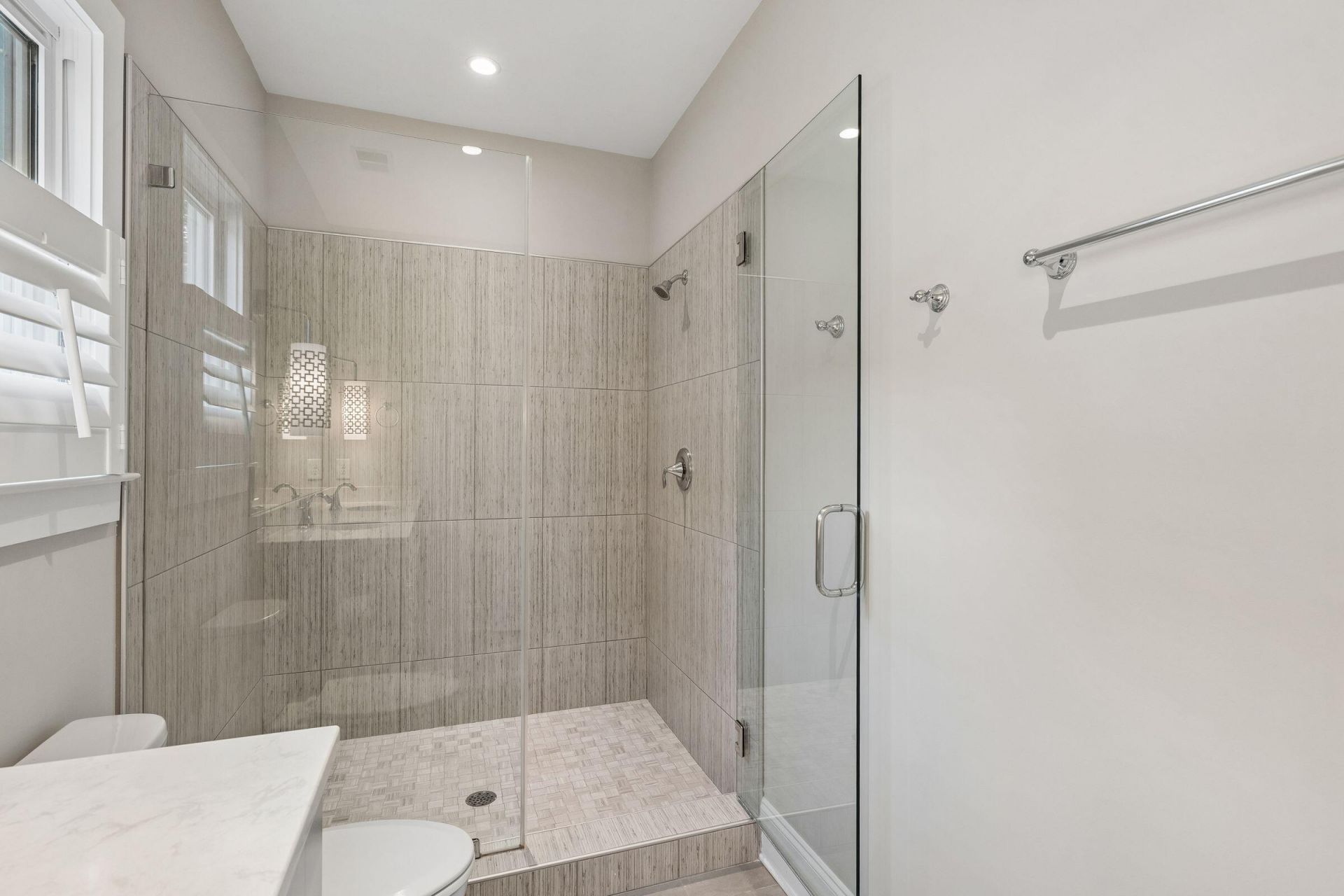 22 Pearl Avenue Photo 30