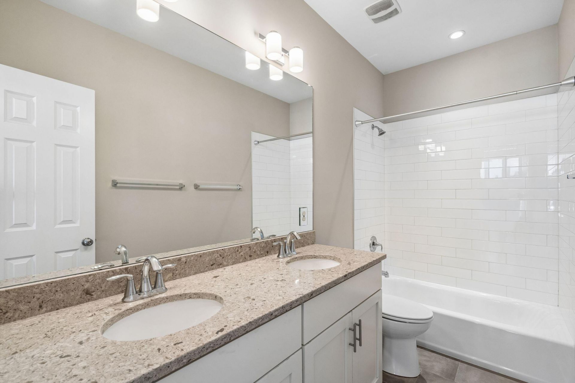 22 Pearl Avenue Photo 32
