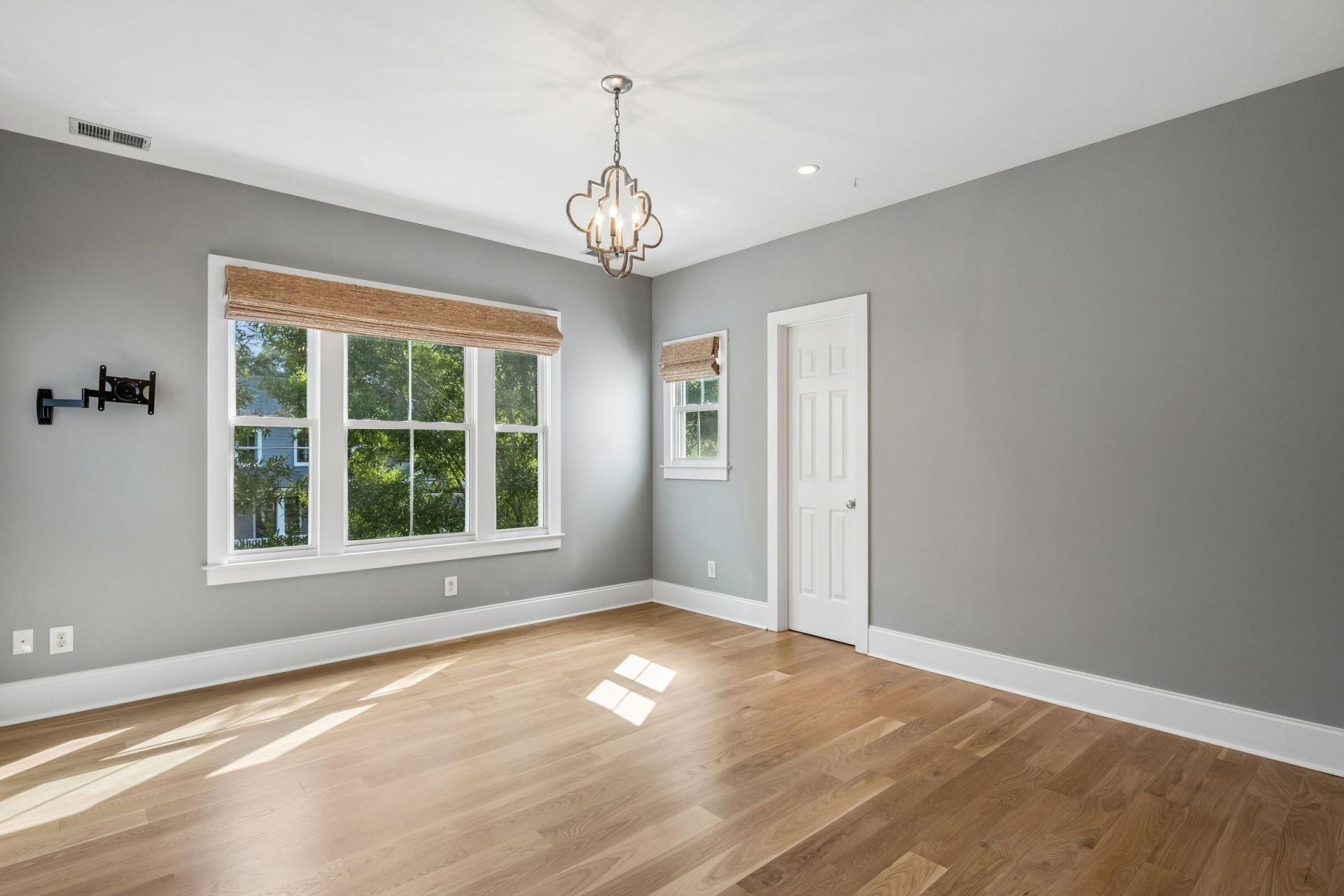 22 Pearl Avenue Photo 33