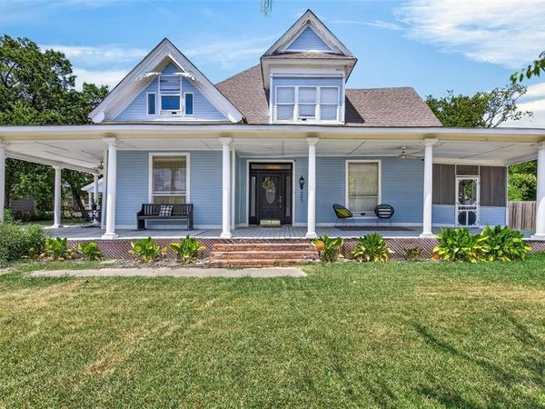 605 E 9th Street, Kemp, TX 75143
