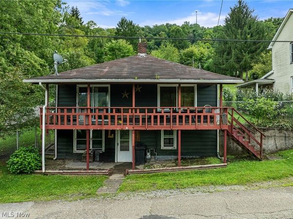 56448 Boyd Avenue , Bridgeport, OH 43912