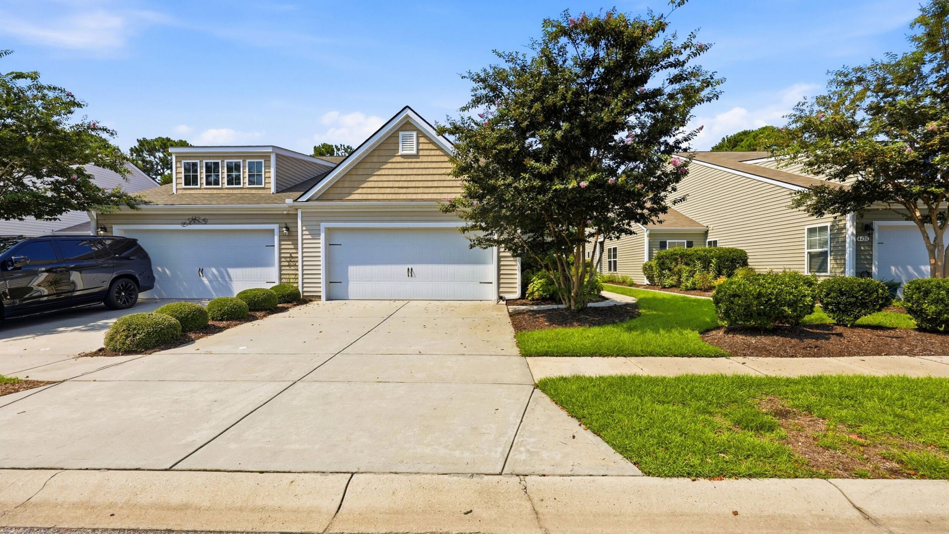 4432 Livorn Loop Photo 1
