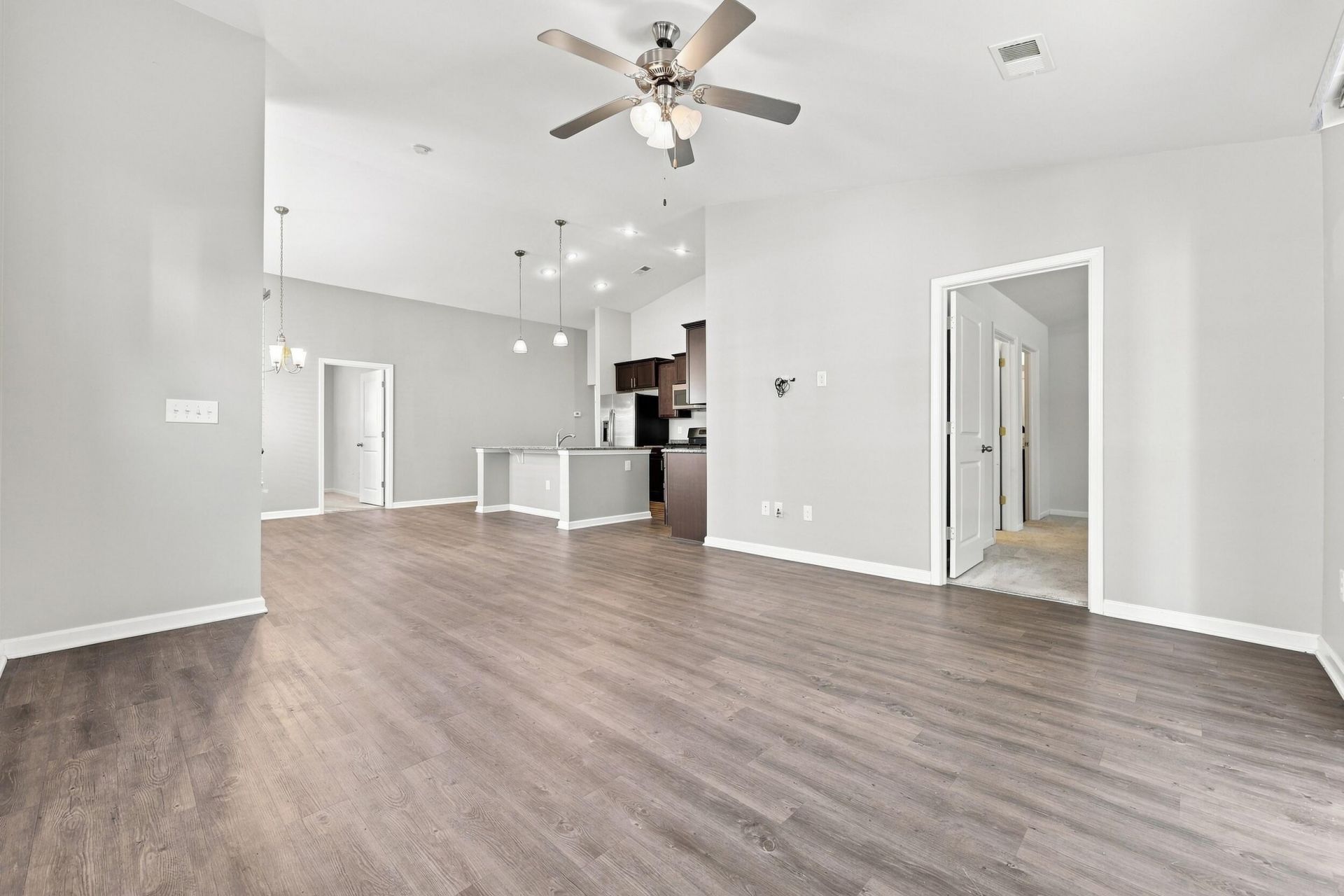 4432 Livorn Loop Photo 11