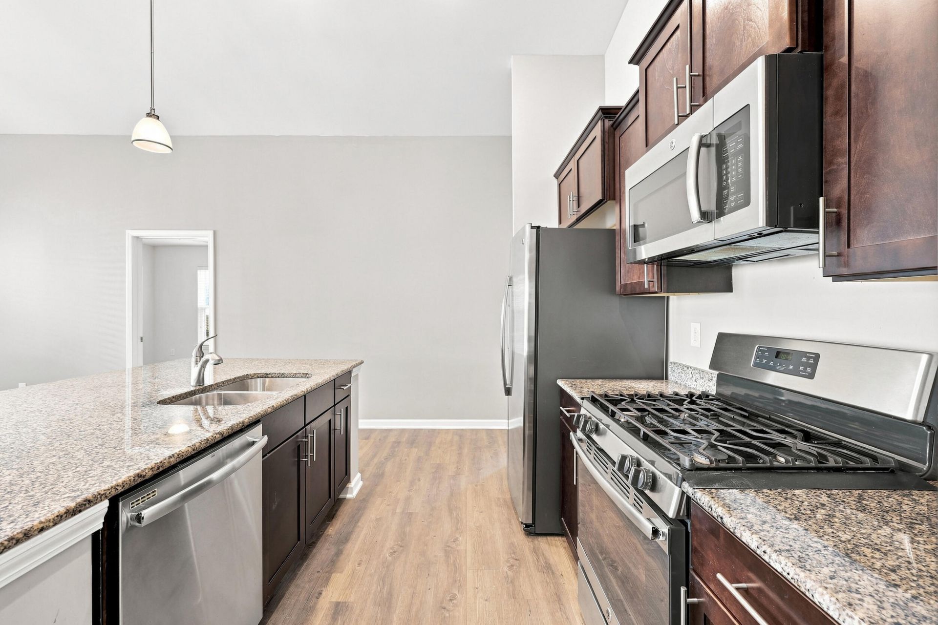 4432 Livorn Loop Photo 15