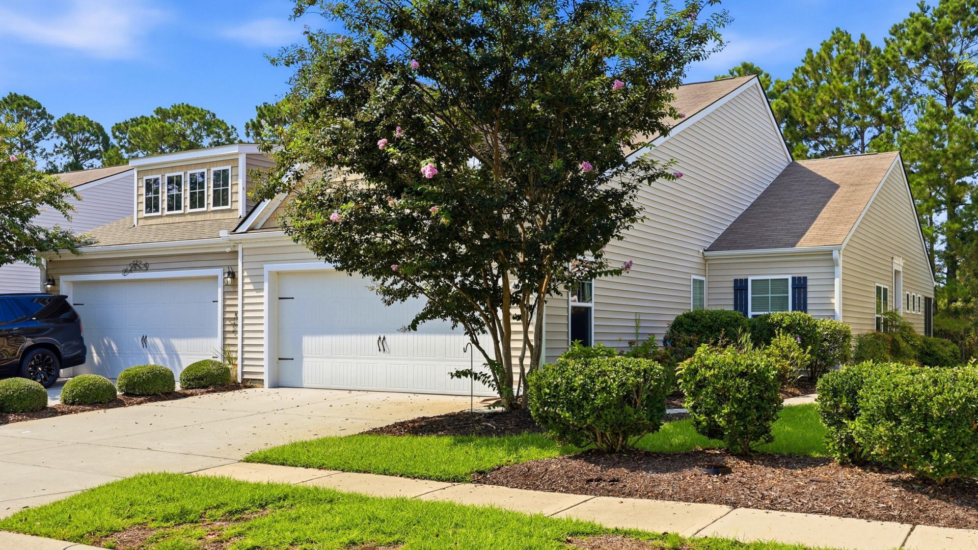 4432 Livorn Loop Photo 2
