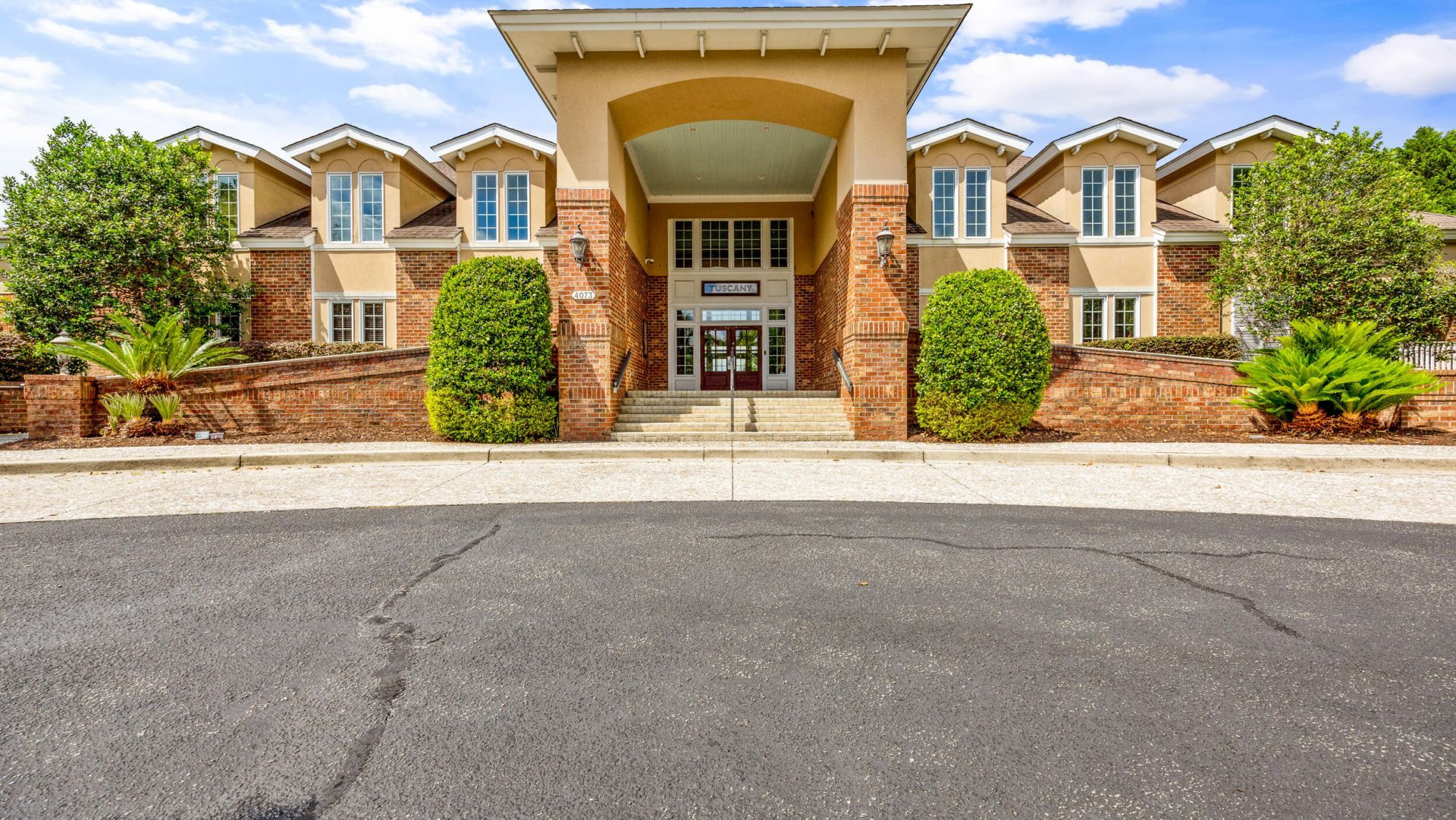 4432 Livorn Loop Photo 47