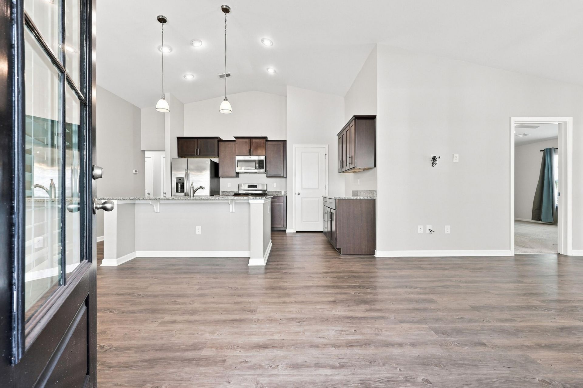 4432 Livorn Loop Photo 6
