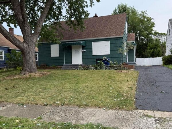 1278 E Kenworth Road , Columbus, OH 43224
