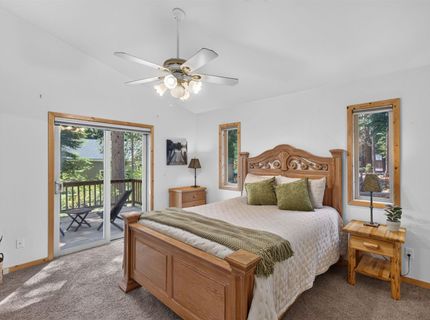 11967 Snowpeak Way , Truckee, CA 96161 Photo