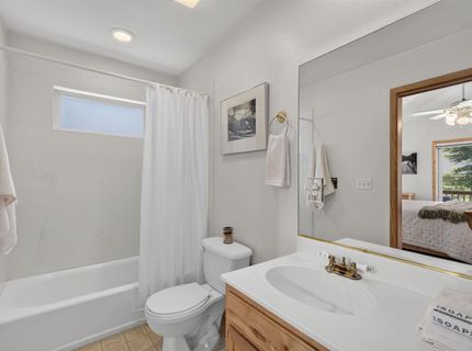 11967 Snowpeak Way , Truckee, CA 96161 Photo
