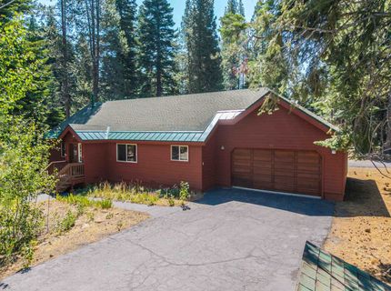11967 Snowpeak Way , Truckee, CA 96161 Photo